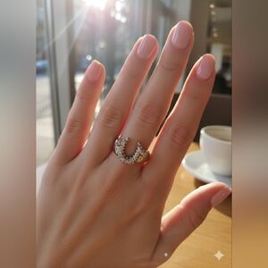 True Religion Women's Silver Horseshoe Ring Size 6